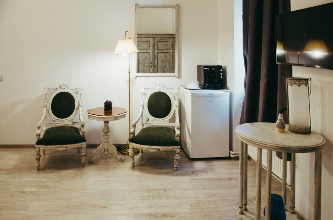 Mansion Josephina Apartment คลูจ-นาโปกา ภายนอก รูปภาพ