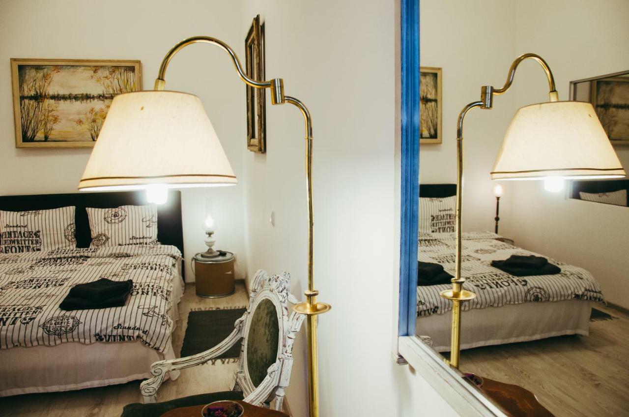 Mansion Josephina Apartment คลูจ-นาโปกา ภายนอก รูปภาพ