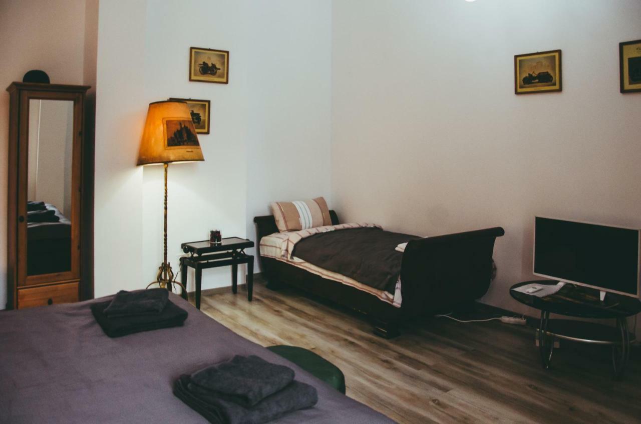 Mansion Josephina Apartment คลูจ-นาโปกา ภายนอก รูปภาพ