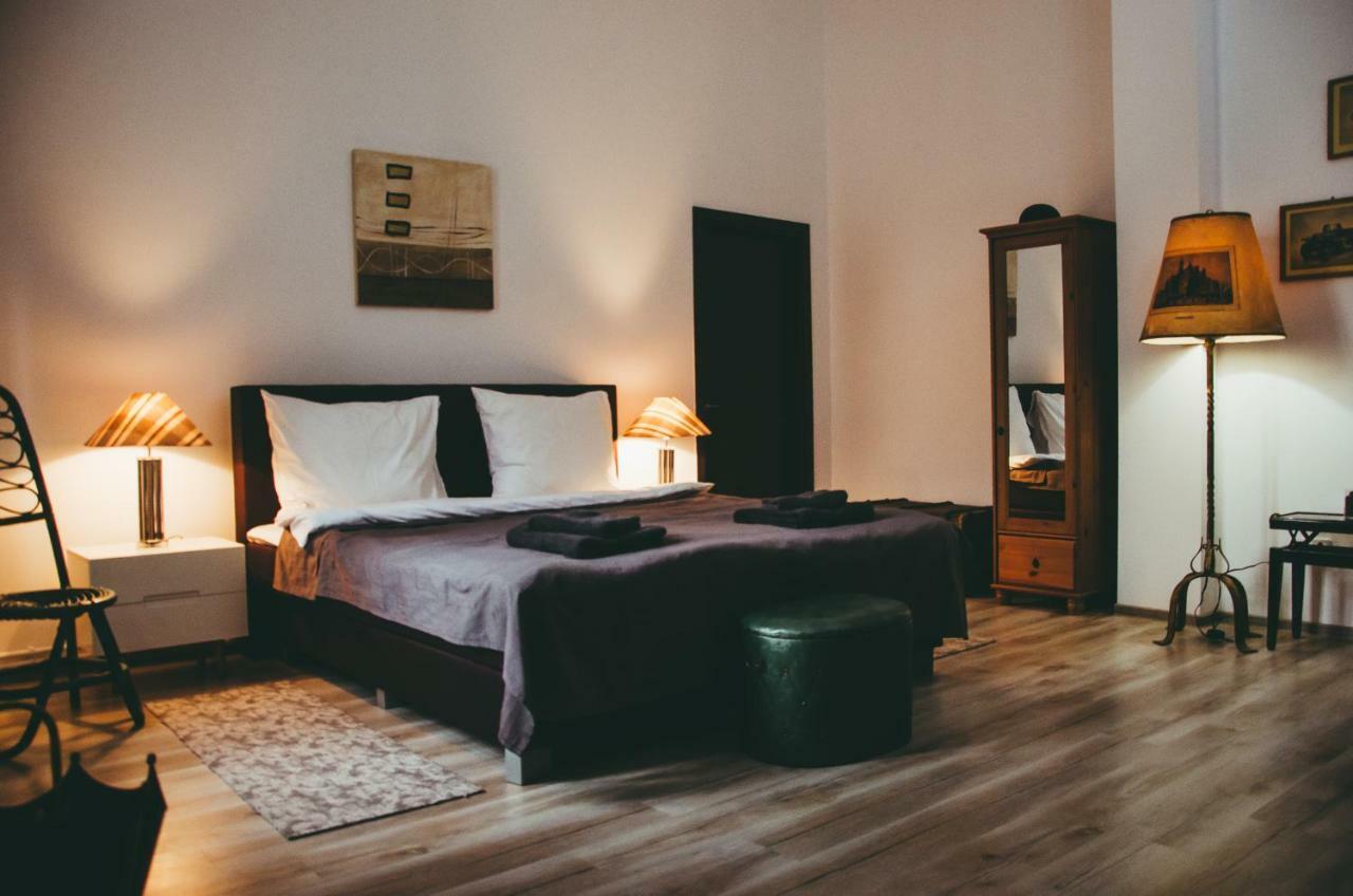 Mansion Josephina Apartment คลูจ-นาโปกา ภายนอก รูปภาพ