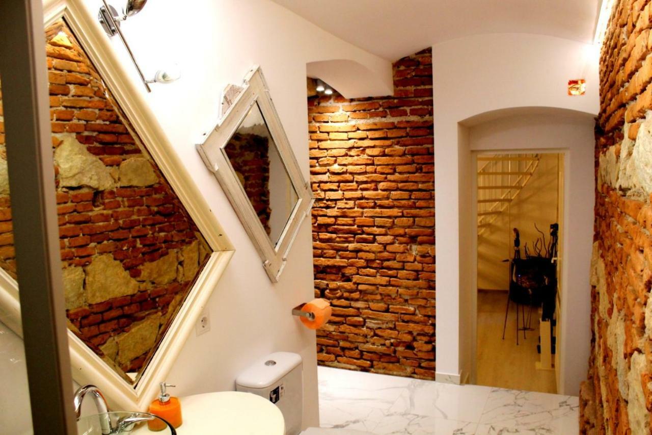 Mansion Josephina Apartment คลูจ-นาโปกา ภายนอก รูปภาพ