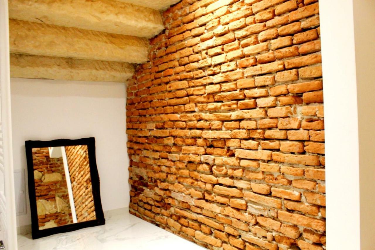 Mansion Josephina Apartment คลูจ-นาโปกา ภายนอก รูปภาพ
